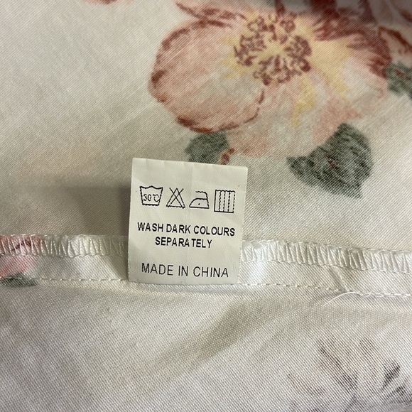 Kentucky Derby Floral Dress - Picture 12 of 15